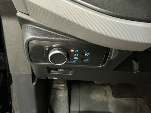 Used 2021 Ford Bronco Base image 20