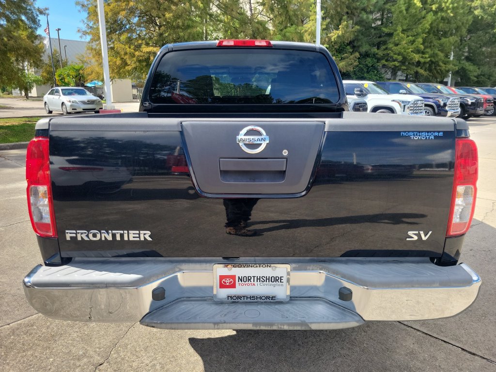 Used 2012 Nissan Frontier SV RWD image 5