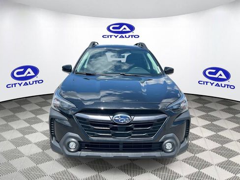 Used 2023 Subaru Outback Premium AWD/4WD image 11