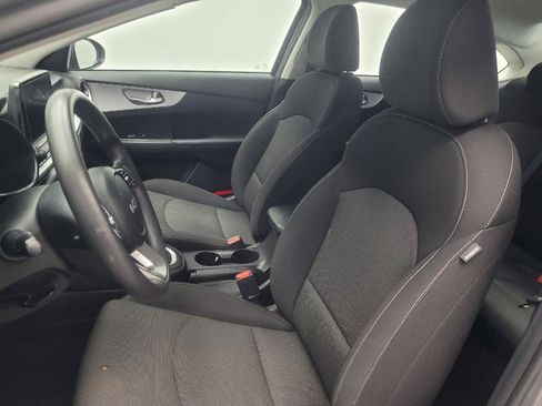 Used 2023 Kia Forte LXS w/ LXS Technology Package image 17
