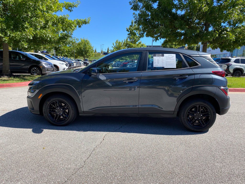 Used 2022 Hyundai Kona SE AWD/4WD image 4