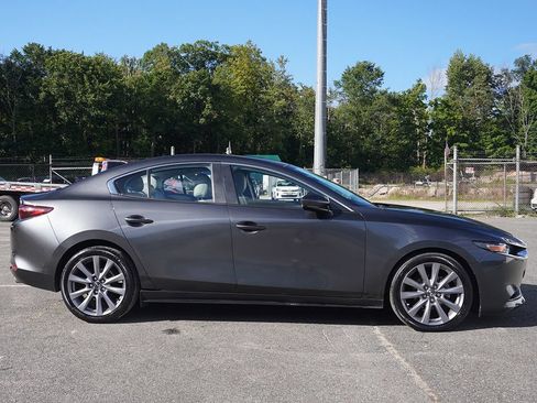 Used 2024 MAZDA MAZDA3 s FWD image 18