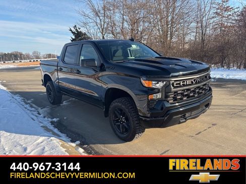 Certified 2025 Chevrolet Silverado 1500 Custom Trail Boss w/ Dark Appearance Package image 7