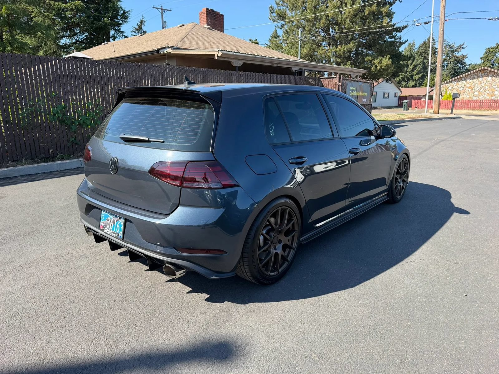 Used 2021 Volkswagen GTI SE FWD image 5