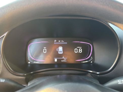 Used 2024 Kia Soul LX w/ Option Group 015 FWD image 22
