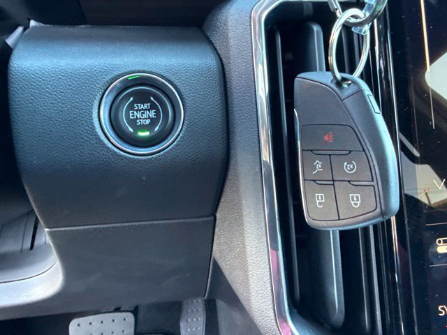 Used 2026 GMC Acadia Denali w/ Super Cruise Package AWD/4WD image 40