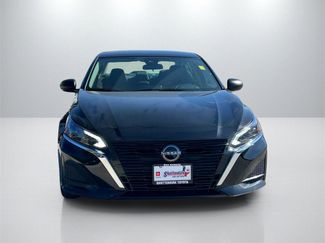 Used 2025 Nissan Altima 2.5 SV video 2