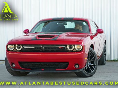 Used 2015 Dodge Challenger R/T w/ Quick Order Package 22B R/T image 1