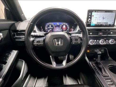 Used 2023 Honda Civic Sport Touring image 6