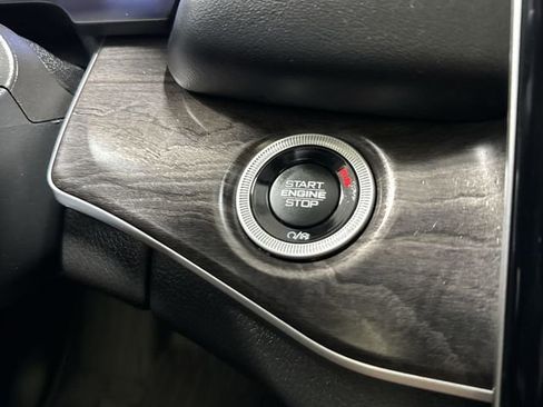 Used 2023 Jeep Grand Cherokee 4WD 4xe w/ Luxury Tech Group II image 17