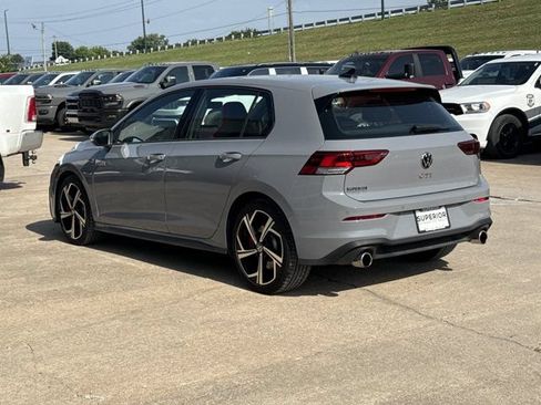 Used 2025 Volkswagen GTI SE FWD image 10