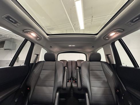 New 2026 Mercedes-Benz GLS 450 4MATIC image 16