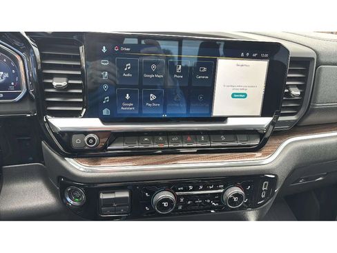 Used 2023 Chevrolet Silverado 1500 LT Trail Boss w/ Convenience Package II image 17