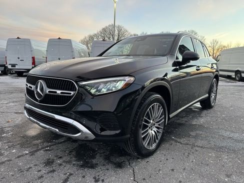 New 2026 Mercedes-Benz GLC 300 4MATIC image 3