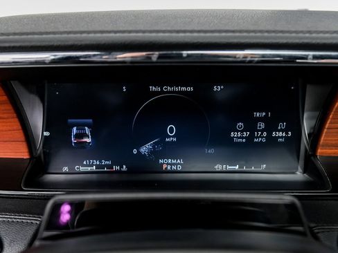 Used 2024 Lincoln Navigator Reserve image 15