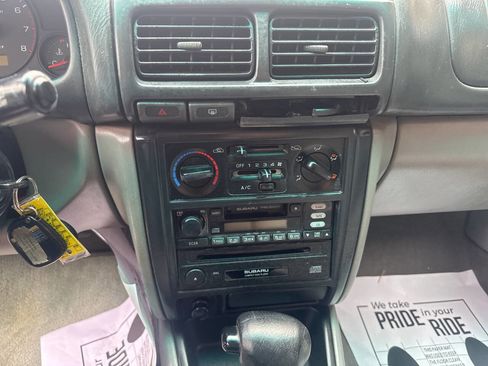 Used 2001 Subaru Forester L image 22