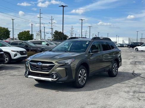 Certified 2025 Subaru Outback Limited AWD/4WD image 3