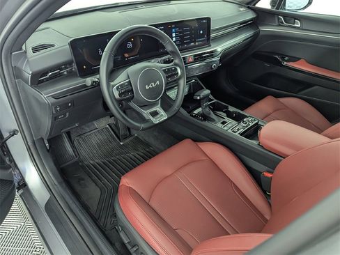 Used 2025 Kia K5 GT-Line w/ GT-Line Premium Package image 11