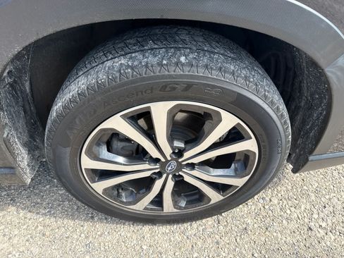 Used 2019 Subaru Forester Limited w/ Popular Package #3 AWD/4WD image 5
