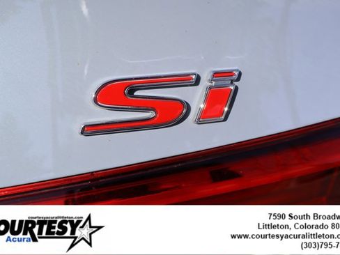 Used 2024 Honda Civic Si image 6