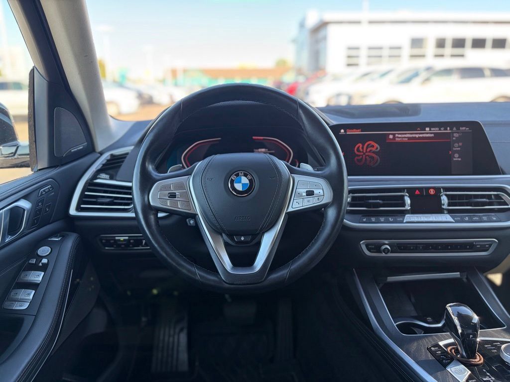 Used 2020 BMW X7 xDrive40i w/ Premium Package AWD/4WD image 28
