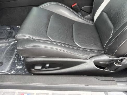 Used 2022 Chevrolet Camaro LT RWD image 12