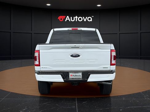 Used 2021 Ford F150 Lariat w/ Equipment Group 502A High AWD/4WD image 4