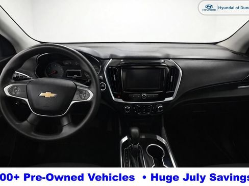 Used 2021 Chevrolet Traverse LS AWD/4WD image 11