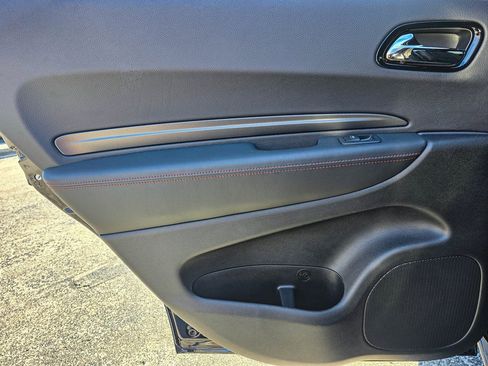 Used 2025 Dodge Durango R/T image 30