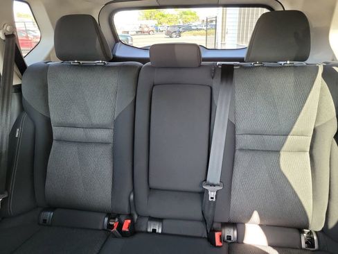 Used 2025 Nissan Rogue SV image 18