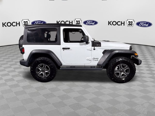 Used 2021 Jeep Wrangler Sport AWD/4WD image 9