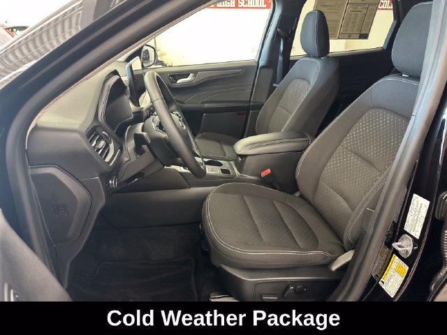 Used 2024 Ford Escape Active w/ Tech Pack #2 AWD/4WD image 4