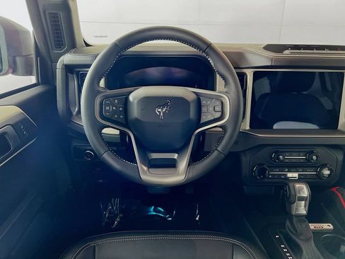 New 2026 Ford Bronco Outer Banks w/ Sasquatch Package AWD/4WD image 26