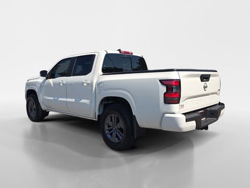 New 2026 Nissan Frontier SV w/ SV Convenience Package image 3