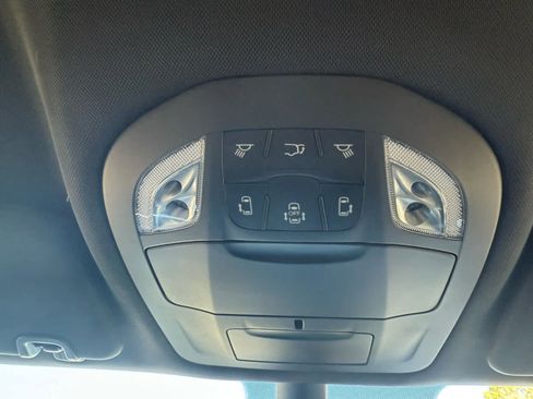 New 2026 Chrysler Pacifica Select image 26