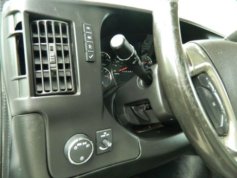 Used 2019 Chevrolet Express 2500 w/ Communications Package image 20