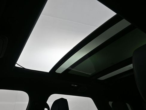 Used 2025 Ford Explorer ST w/ Sun And Sound Package image 14