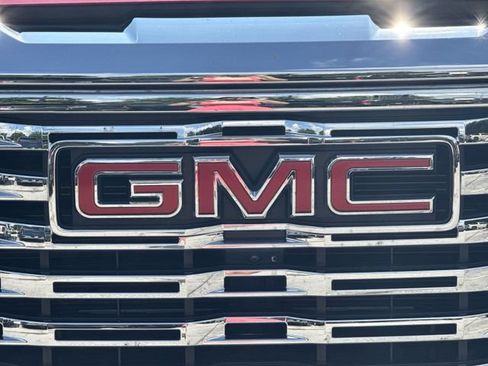 Used 2024 GMC Sierra 1500 Denali w/ Denali Reserve Package AWD/4WD image 32