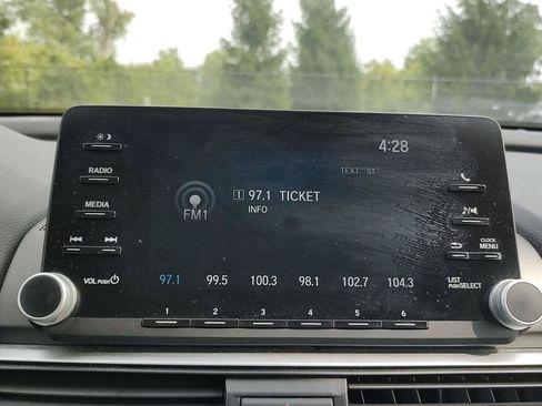 Used 2019 Honda Accord LX image 8
