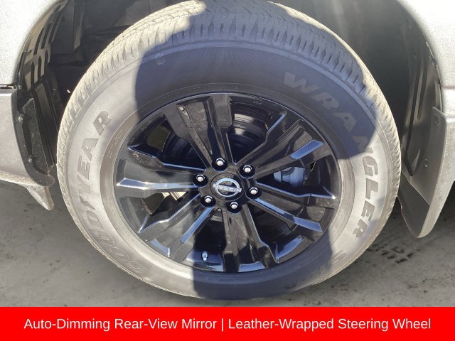 Used 2023 Nissan Titan SV w/ SV Convenience Package AWD/4WD image 14