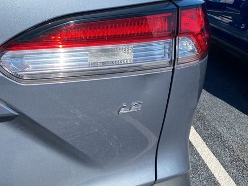 Used 2023 Toyota Corolla Cross LE image 65