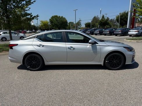 New 2025 Nissan Altima 2.5 SV w/ SV Special Edition Package image 5