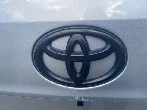 Used 2023 Toyota Highlander LE image 51