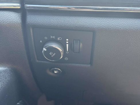 Used 2021 Jeep Grand Cherokee Limited AWD/4WD image 19