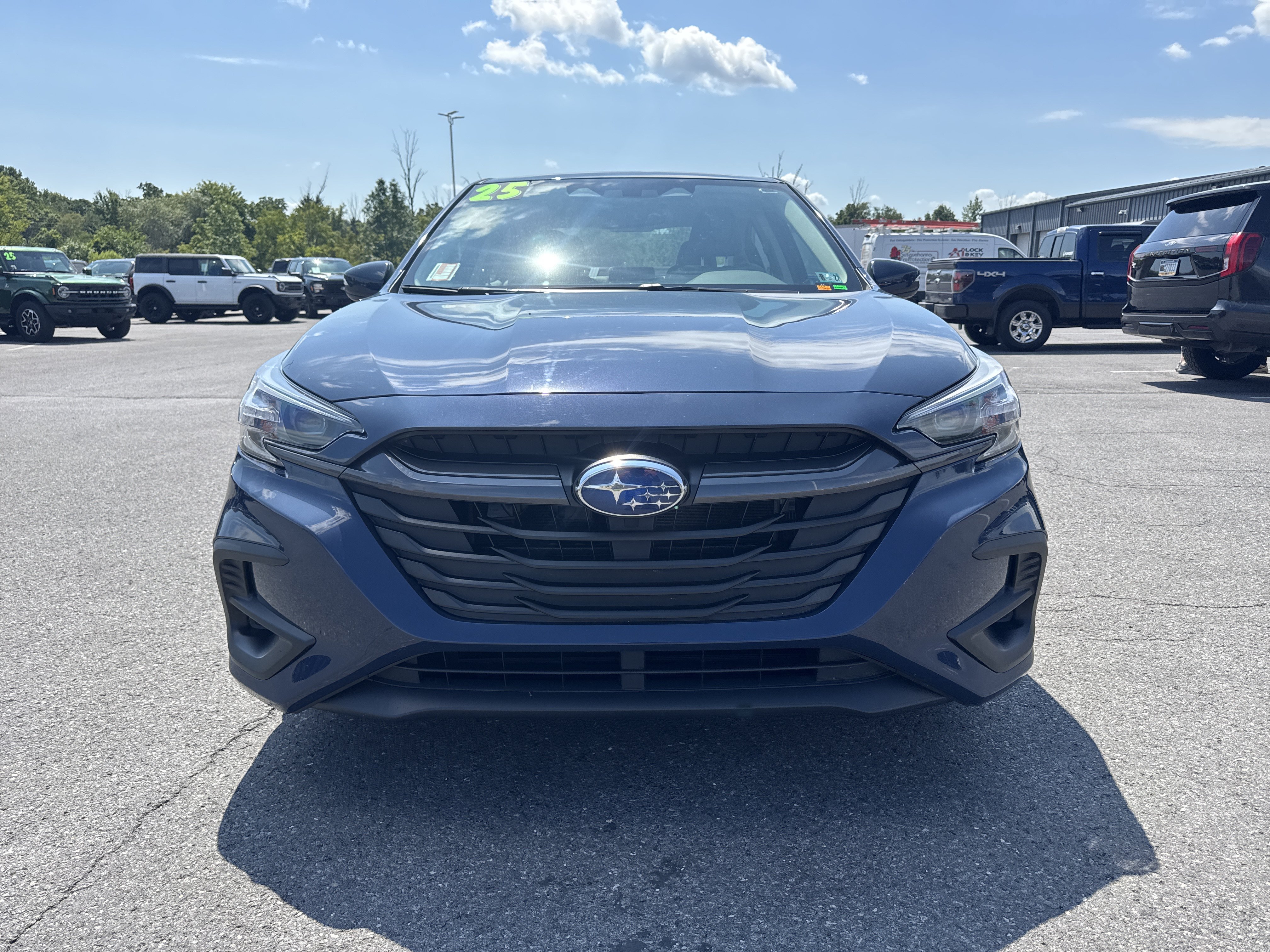 Used 2025 Subaru Legacy Premium AWD/4WD image 9
