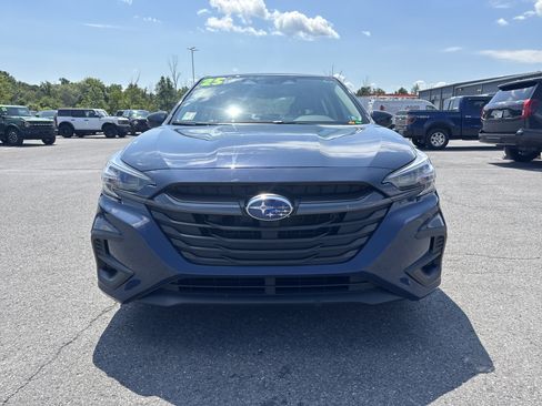 Used 2025 Subaru Legacy Premium AWD/4WD image 9