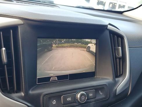 Used 2022 GMC Terrain SLE w/ Driver Convenience Package image 21