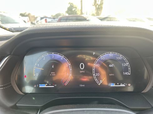 New 2025 Jeep Grand Cherokee Limited w/ Black Appearance Package image 22