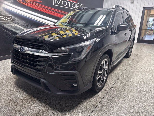 Used 2024 Subaru Ascent Limited AWD/4WD image 2
