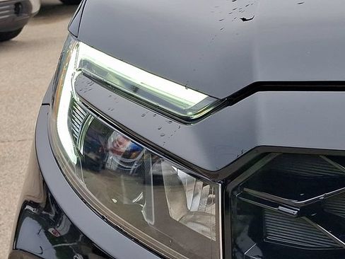Used 2023 Honda Passport Elite image 9